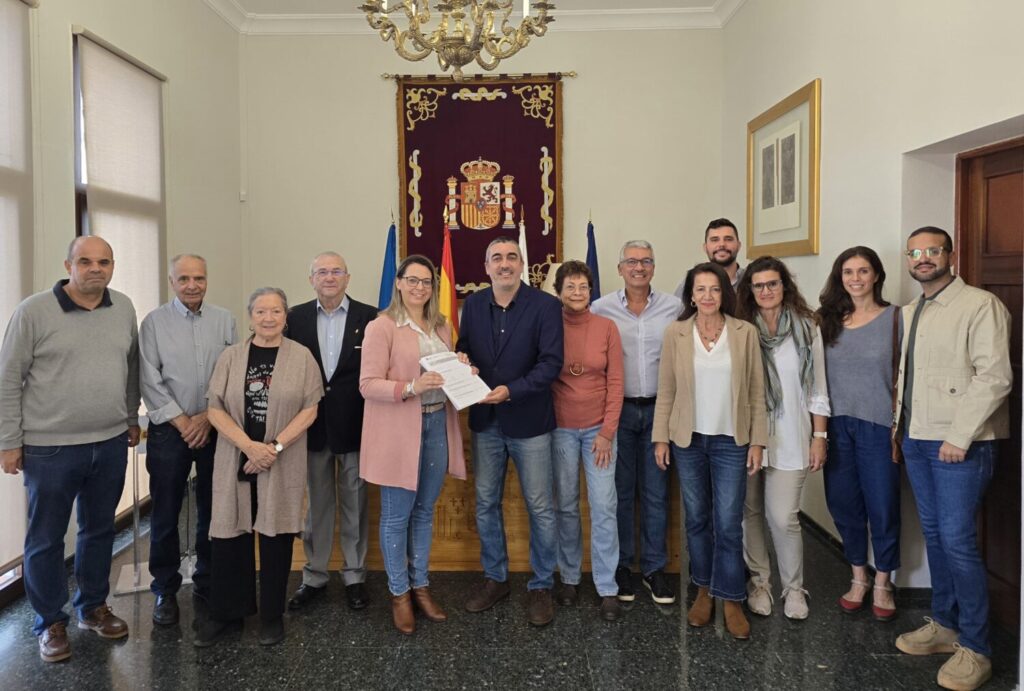 Día de la conformación de la Asociación Amigos de la Bajada de la Virgen de las Nieves