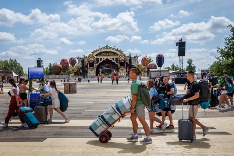 Una mujer fallece durante la primera noche del festival Tomorrowland