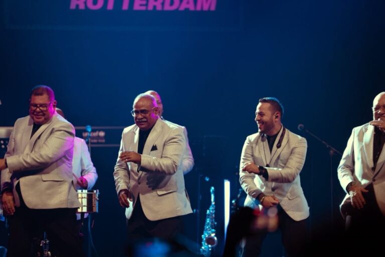 El Gran Combo de Puerto Rico pierde sus instrumentos y su equipaje con Iberia en Amsterdam