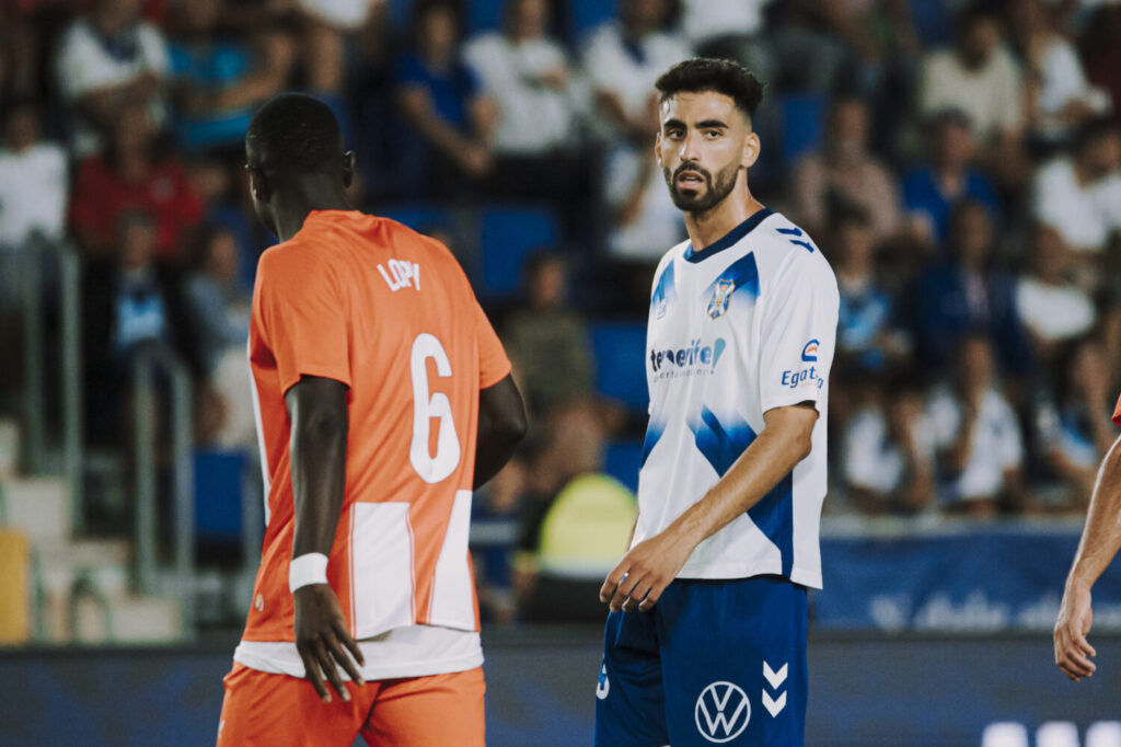 Juande durante un partido con la camiseta del CD Tenerife / CD Tenerife