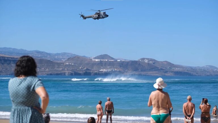 Las Canteras acogerá un simulacro de rescate con drones y helicópteros el Día Mundial de Prevención de Ahogamientos