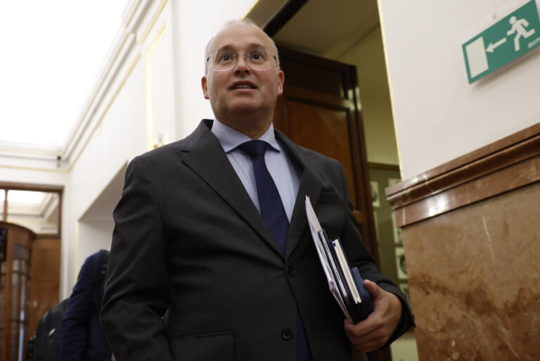 Miguel Tellado será el secretario general del PP y Ester Muñoz la portavoz en el Congreso