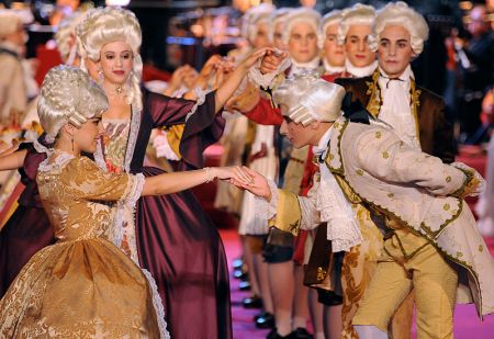 Las danzas diociochescas protagonizan la noche del martes con el ‘Minué’ de La Palma