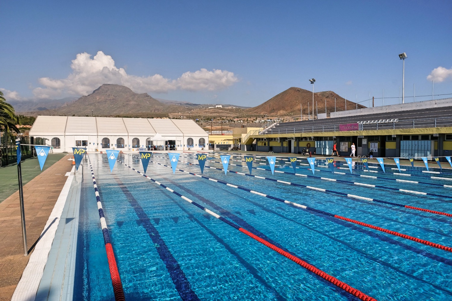 Imagen de archivo de la Piscina Municipal de Arona