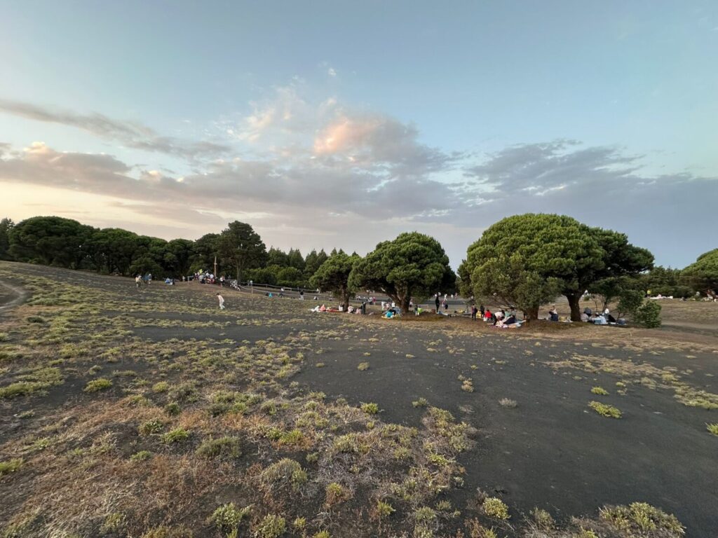 Reserva de sitios para los manteles.