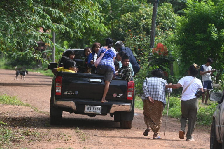 Ascienden a más de una decena los muertos en Tailandia por ataques de Camboya
