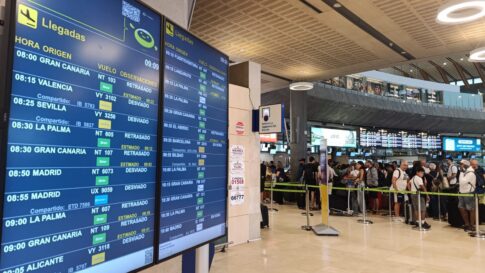 La baja visibilidad en el aeropuerto Tenerife Norte puede provocar retrasos en los vuelos