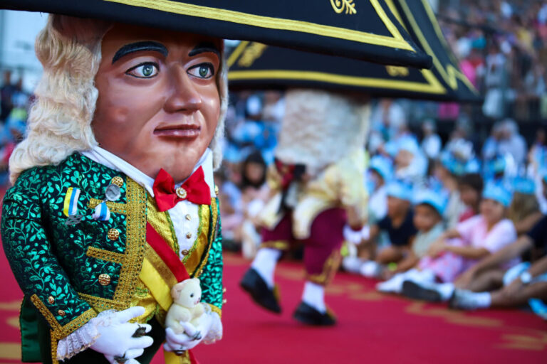 La ULL presenta una nueva cátedra dedicada a las Fiestas Lustrales de La Palma