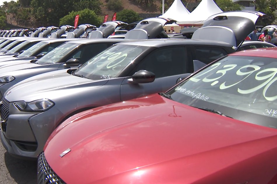 Aumenta la demanda de coches de segunda mano por el elevado precio del nuevo después de la pandemia y las posibilidades del mercado de ocasión