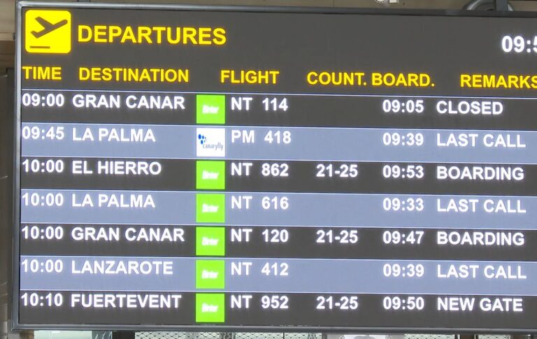 La niebla ocasiona retrasos en el aeropuerto de Tenerife Norte