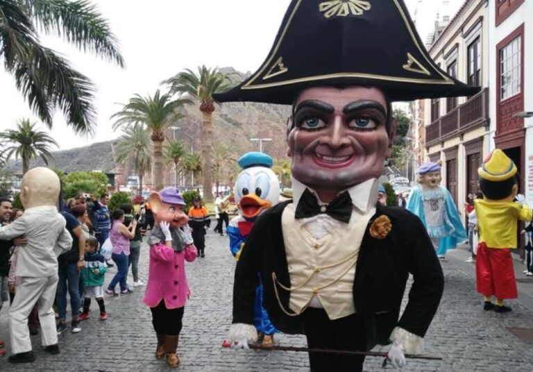 ‘Roscas y Cotufas’ se suma a las Fiestas Lustrales de La Palma para despedir la temporada