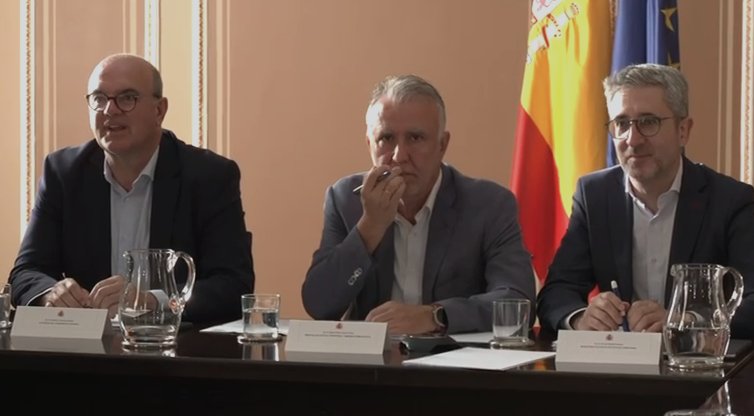 Ángel Víctor Torres ha advertido sobre el incumplimiento de la Ley de Extranjería en la reunión con los delegados de Gobierno en las CCAA