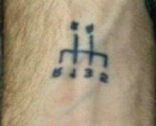 Tatuajes de uno de los más buscados por la Policía Nacional por abuso sexual