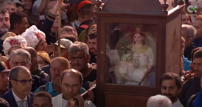 La imagen de la Virgen de los Reyes descansa en la Iglesia de La Concepción