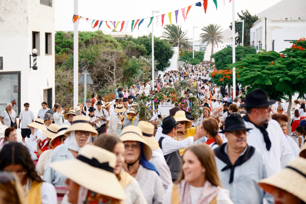 San Bartolomé celebró este sábado la romería en honor a su patrón