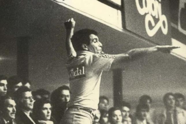 Muere el árbitro Pedro Hernández Cabrera, emblema del baloncesto canario y nacional