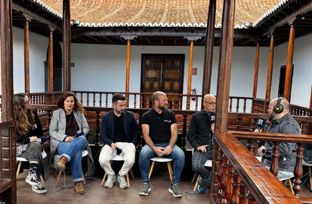 Patri Figuero, Pino Monterey, Rubén Medina, José Tomás y Adelto Plasencia participan en la mesa de diálogo moderada por Rubén Rodríguez en ARTENATIVO 360