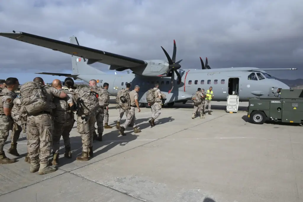Efectivos del Mando Aéreo de Canarias parten hacia la Península. Imagen MACAN