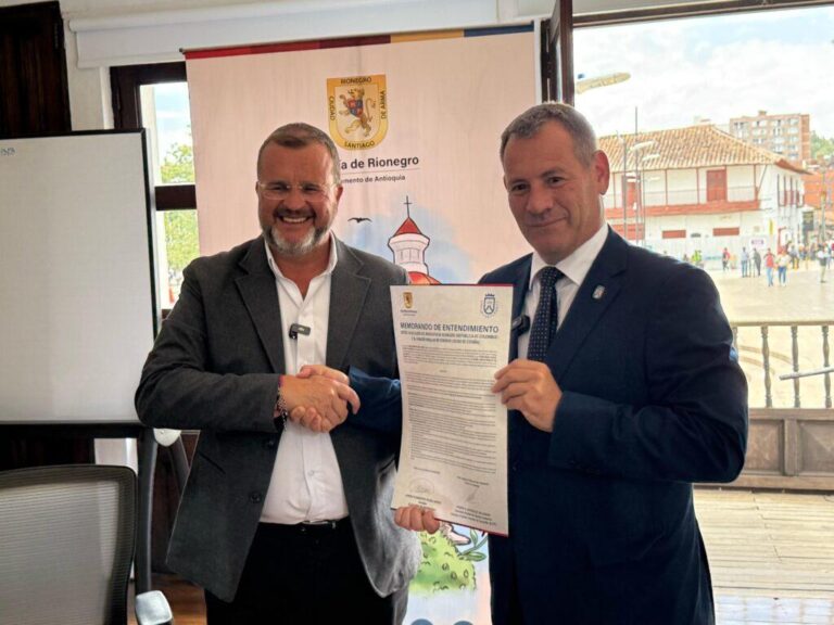 Tenerife y el municipio colombiano de Rionegro firman un acuerdo para la cooperación internacional
