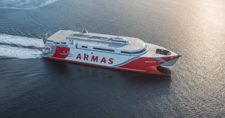 Autorizada la compra de Armas por parte de Balearia, pero con condiciones