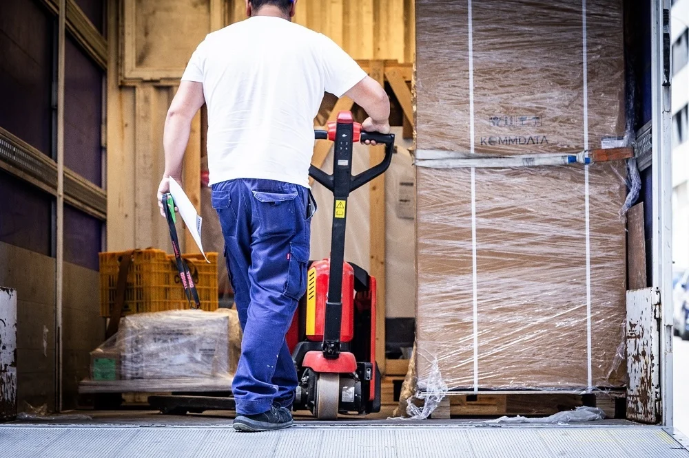 El mercado laboral en Canarias incorporará solo a una persona por cada 3,3 trabajadores