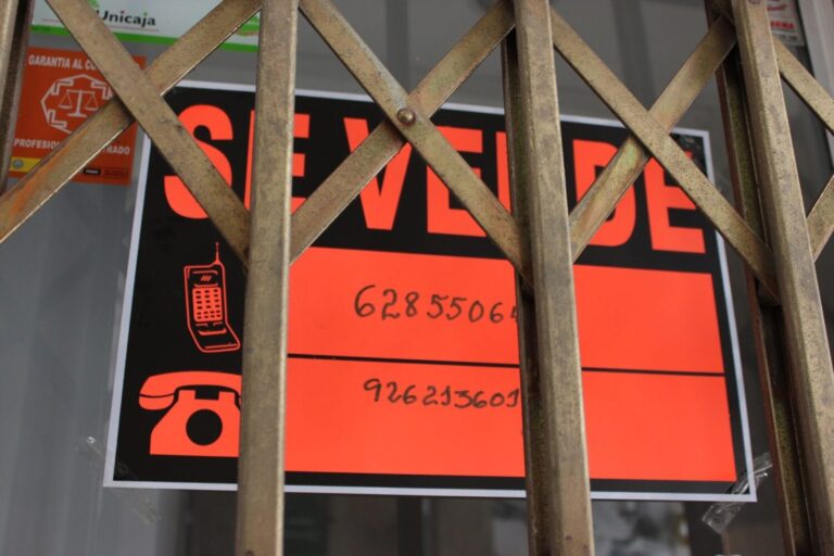 Las compraventas de viviendas suben un 13,8 % en junio en Canarias