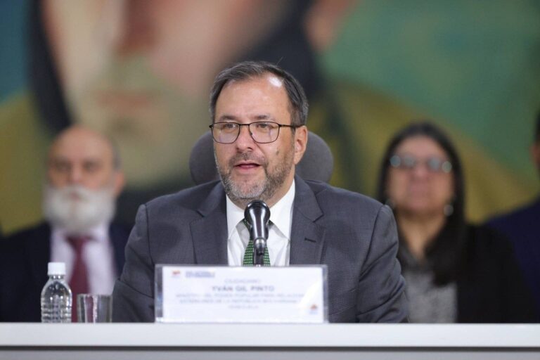 Venezuela avisa sobre la «grave amenaza militar» de EEUU para Latinoamérica