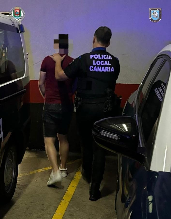 Imagen del detenido tras agredir a una mujer en Guanarteme, en Las Palmas de Gran Canaria.