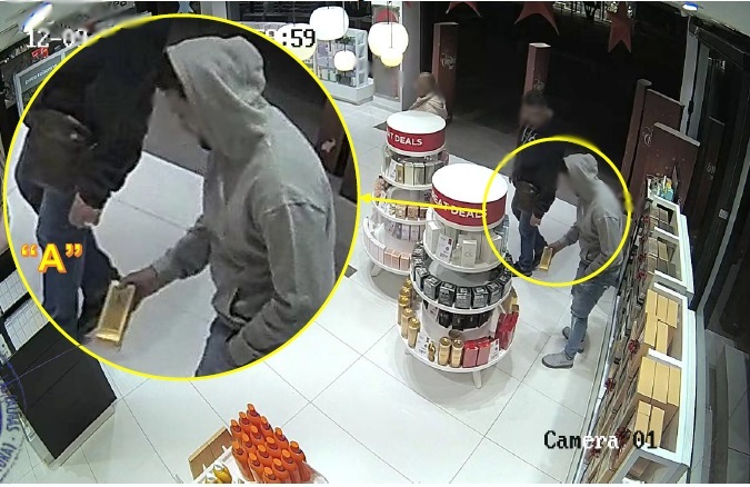 Detenido un varón por al menos doce robos en comercios y complejos hoteleros de Fuerteventura. La Guardia Civil esclarece doce delitos contra el patrimonio y orden socioeconómico en la isla de Fuerteventura. Guardia Civil. 