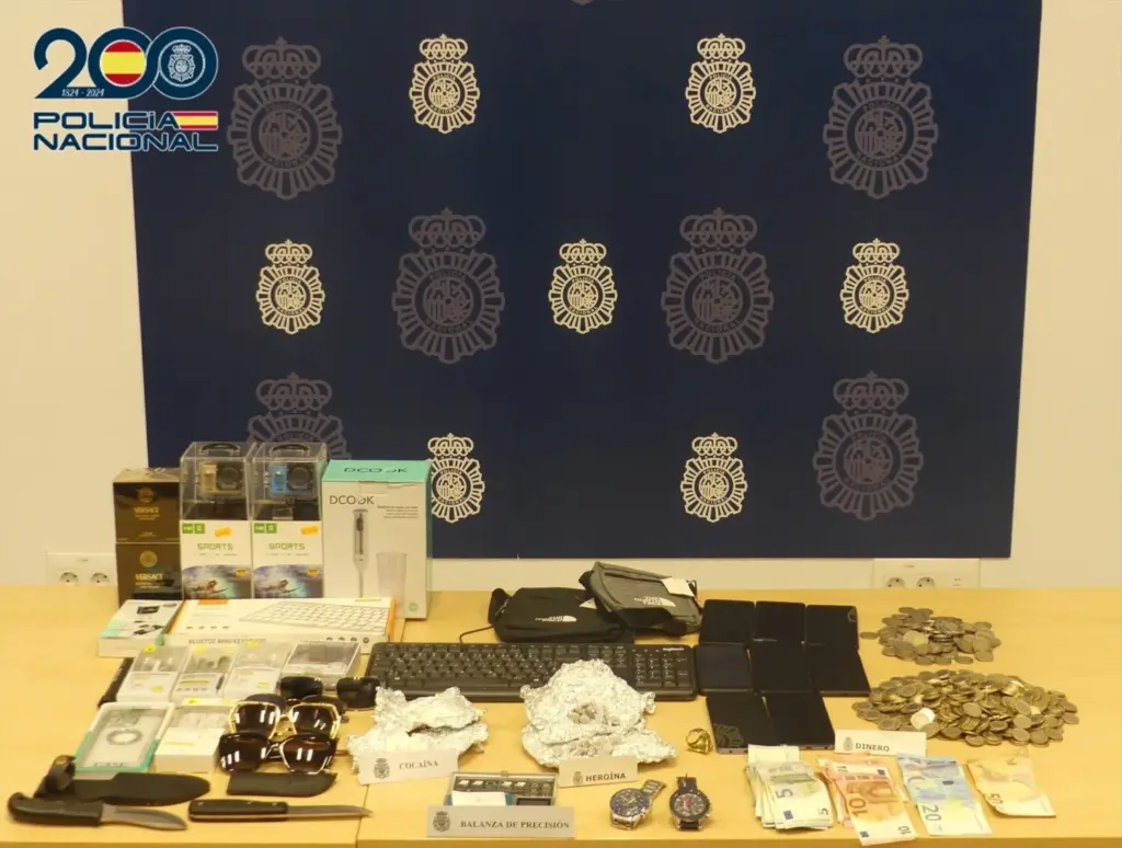 Detienen a un hombre por vender droga en su domicilio en la urbanización de El Patronato, en Maspalomas.