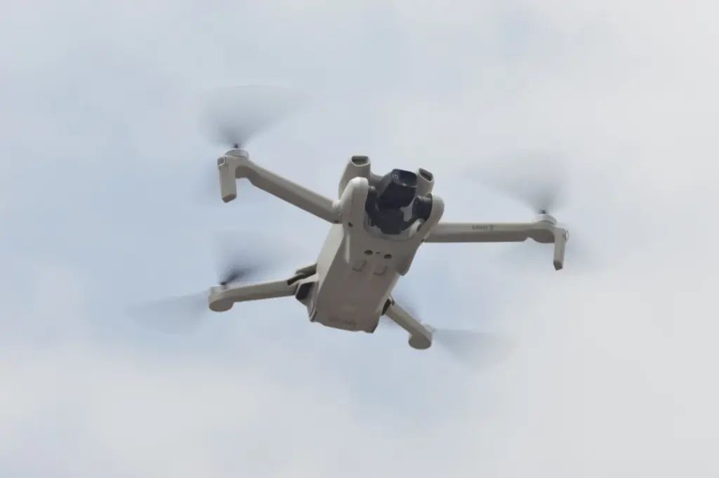 El servicio permitirá a la consejería inspeccionar las infraestructuras educativas del archipiélago 