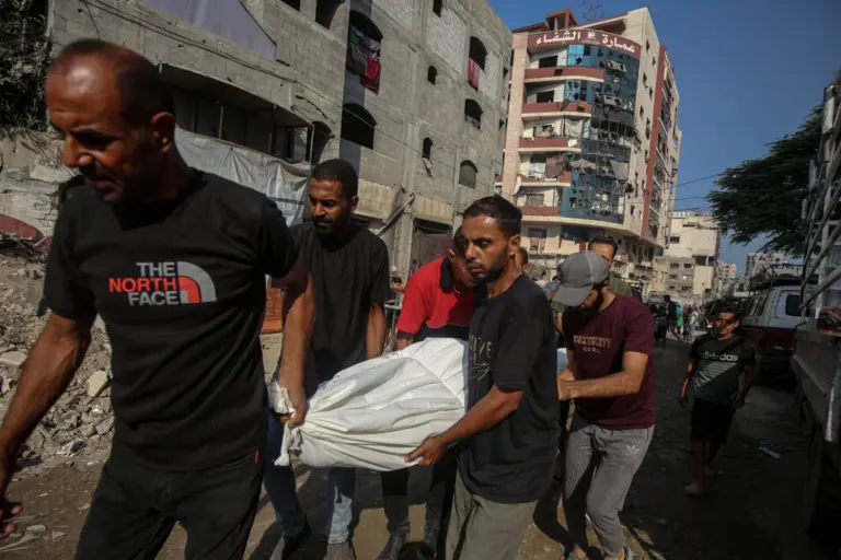 Al menos 20 palestinos muertos en ataques israelíes desde el amanecer de este domingo en Gaza