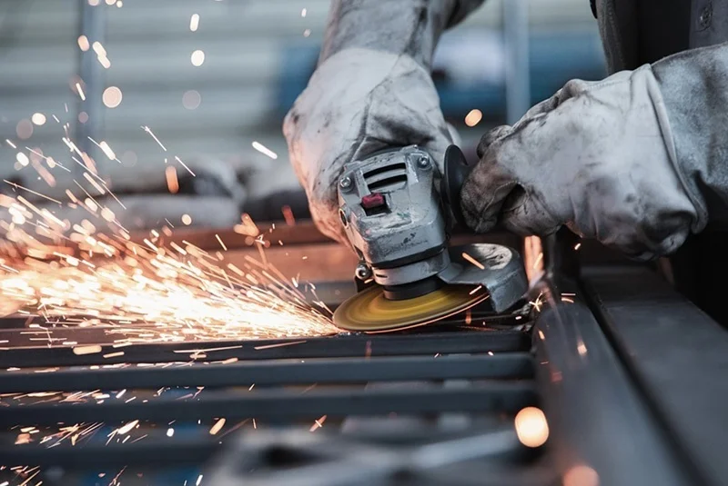 La industria en Canarias lideró en julio la subida de precios industriales, con un incremento del 8,3%, el mayor del país