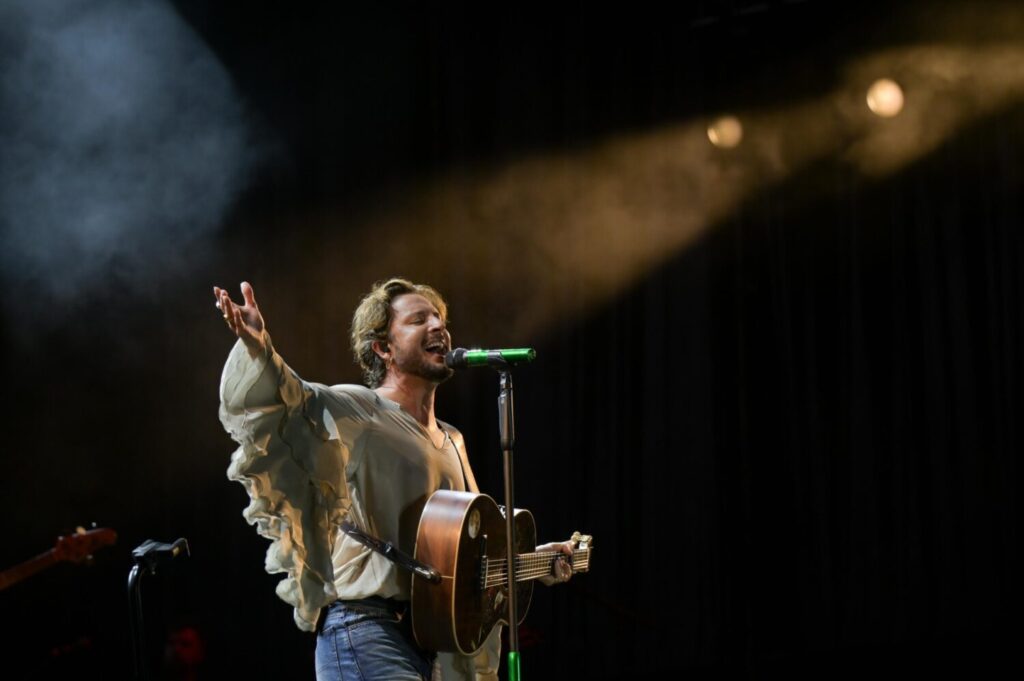 Manuel Carrasco, Rigoberta Bandini y God Save the Queen cierran con éxito el 'Canarias People Fest'