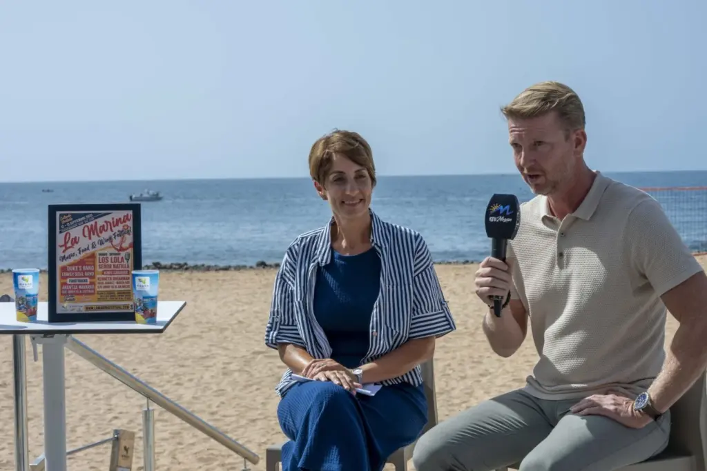 Arguineguín da la bienvenida a 'La Marina Festival'. Onalia Bueno y Emiel Wijnberg en un instante de la presentación/ Ayuntamiento de Mogán.