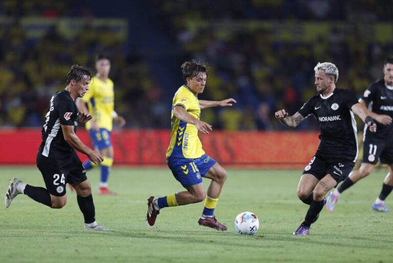 La UD Las Palmas empata con el FC Andorra en su estreno en LaLiga Hypermotion (1 – 1)