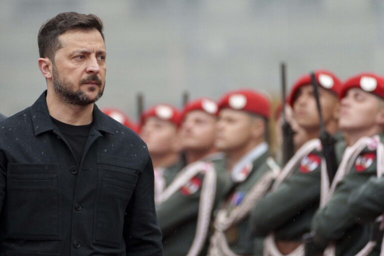 Zelenski reitera que no cederá territorio a Moscú