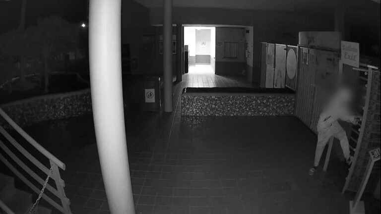 Detienen al autor de un robo con fuerza en La Oliva