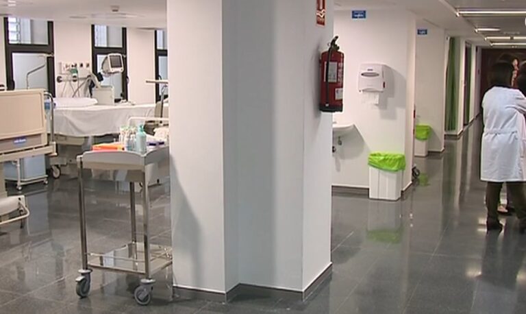 Los pacientes denuncian la falta de climatización en los hospitales de Canarias