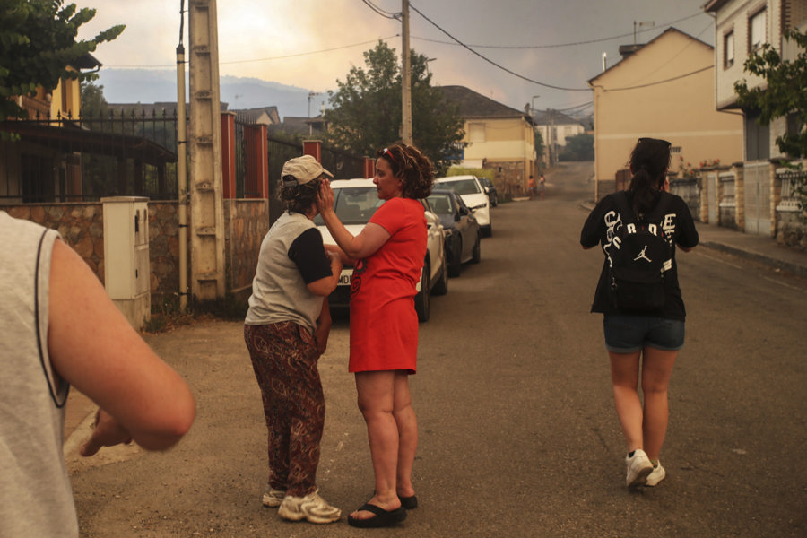 Incendio en Las Médulas, declarado Patrimonio de la Humanidad por la Unesco