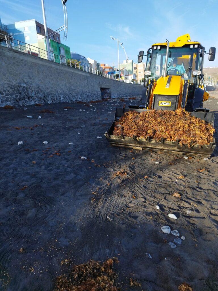 Las Palmas de Gran Canaria licita el nuevo contrato para la limpieza del litoral y las playas