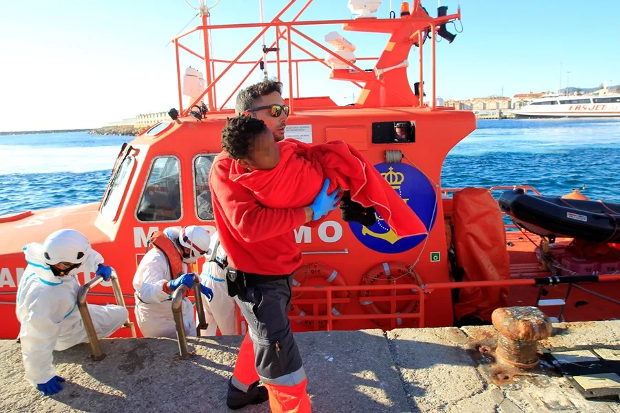 El Gobierno ofrece 817 plazas y da por cumplida la orden del Supremo sobre los menores asilados. RTVC. Imagen de archivo EFE/A.Carrasco Ragel