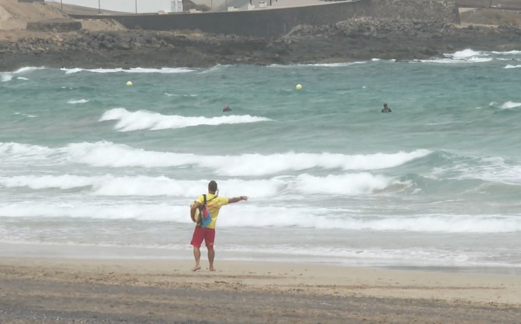 Socorristas de Puerto del Rosario denuncian al Ayuntamiento por recortes