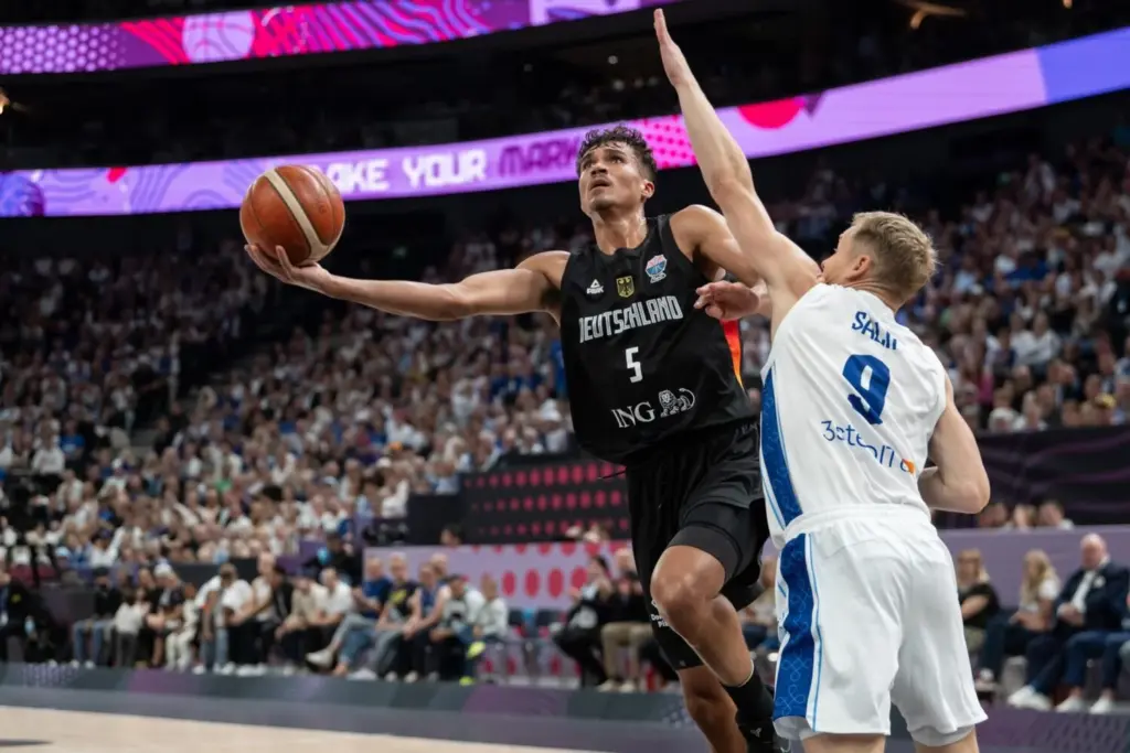 Alemania y Finlandia completan el cuadro de semifinales del Eurobasket