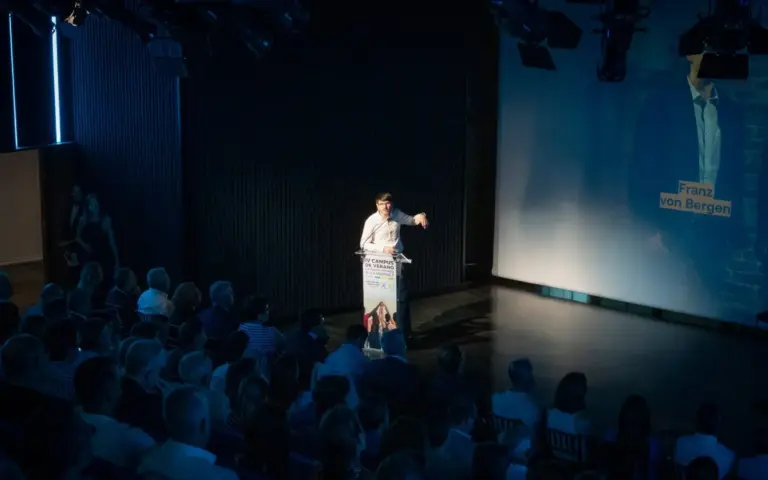 Los retos de la Generación Z, a debate en Tenerife