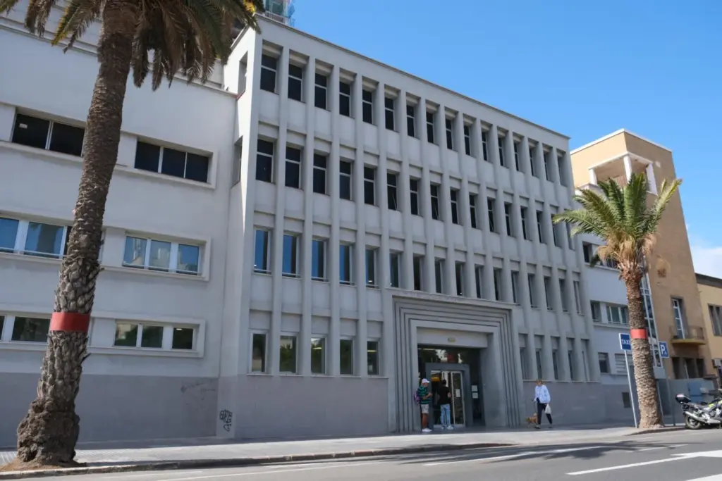 La Fábrica del Hielo de Las Palmas ofrece 37 plazas nuevas para personas sin hogar