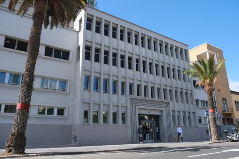 La Fábrica del Hielo de Las Palmas ofrece 37 plazas nuevas para personas sin hogar