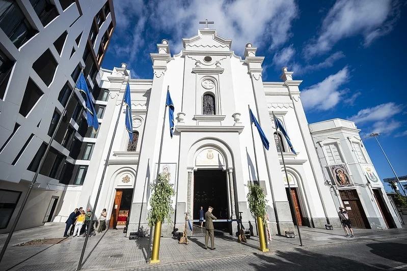 La rehabilitación de la Iglesia de La Luz, en Las Palmas de Gran Canaria, desvela restos ocultados de los años 70