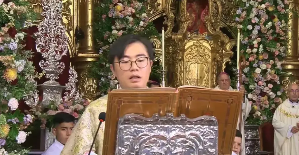 Lectura de los evangelios en la Solemne Misa en Honor a la Virgen del Pino