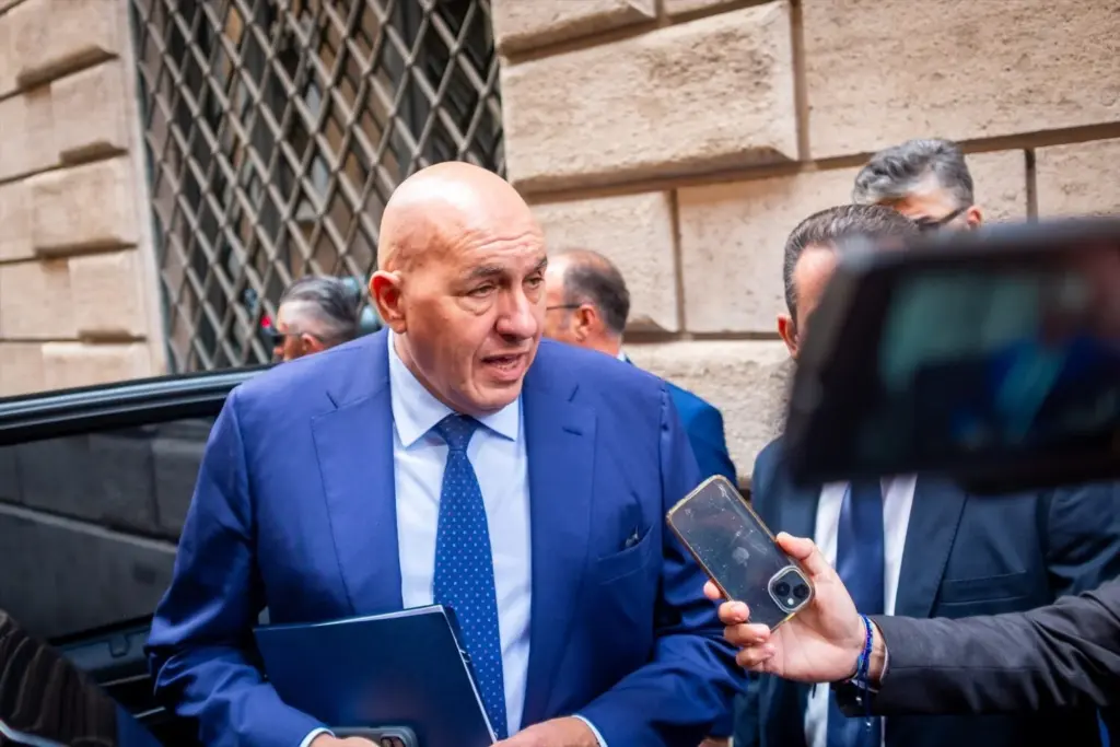 El ministro italiano de Defensa, Guido Crosetto. Imagen Europa Press / Contacto / Marco Di Gianvito